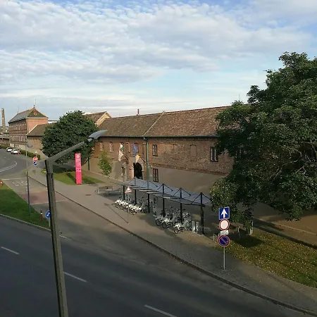 Zsolnay Apartment